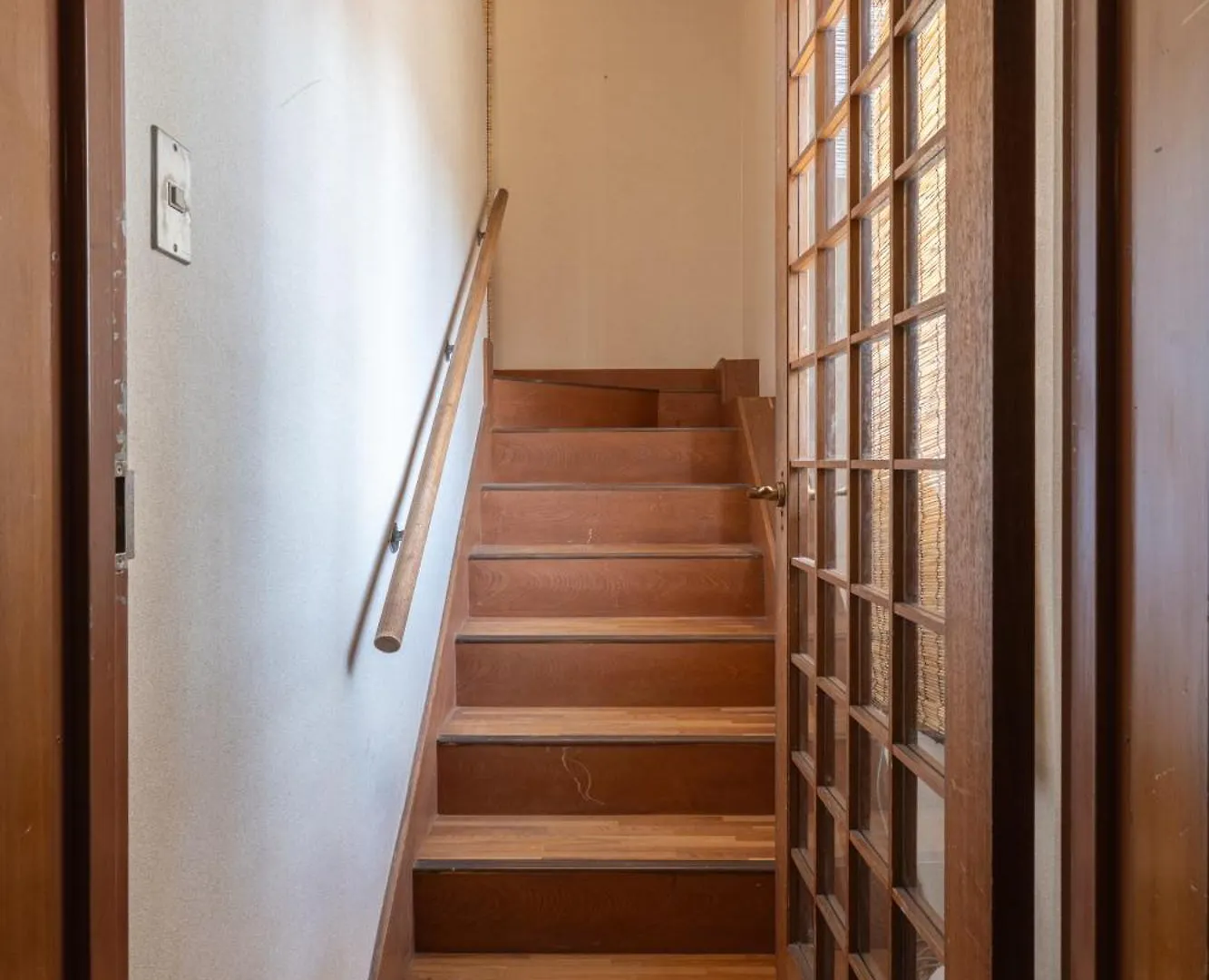Hotel apartamentowy 天满桥 Guest House #有电梯 #步行大阪城 #赏樱花必打卡点 #直达梅田 京都 #多浴室多厕所非常适合家庭客人入住 #免费wifi