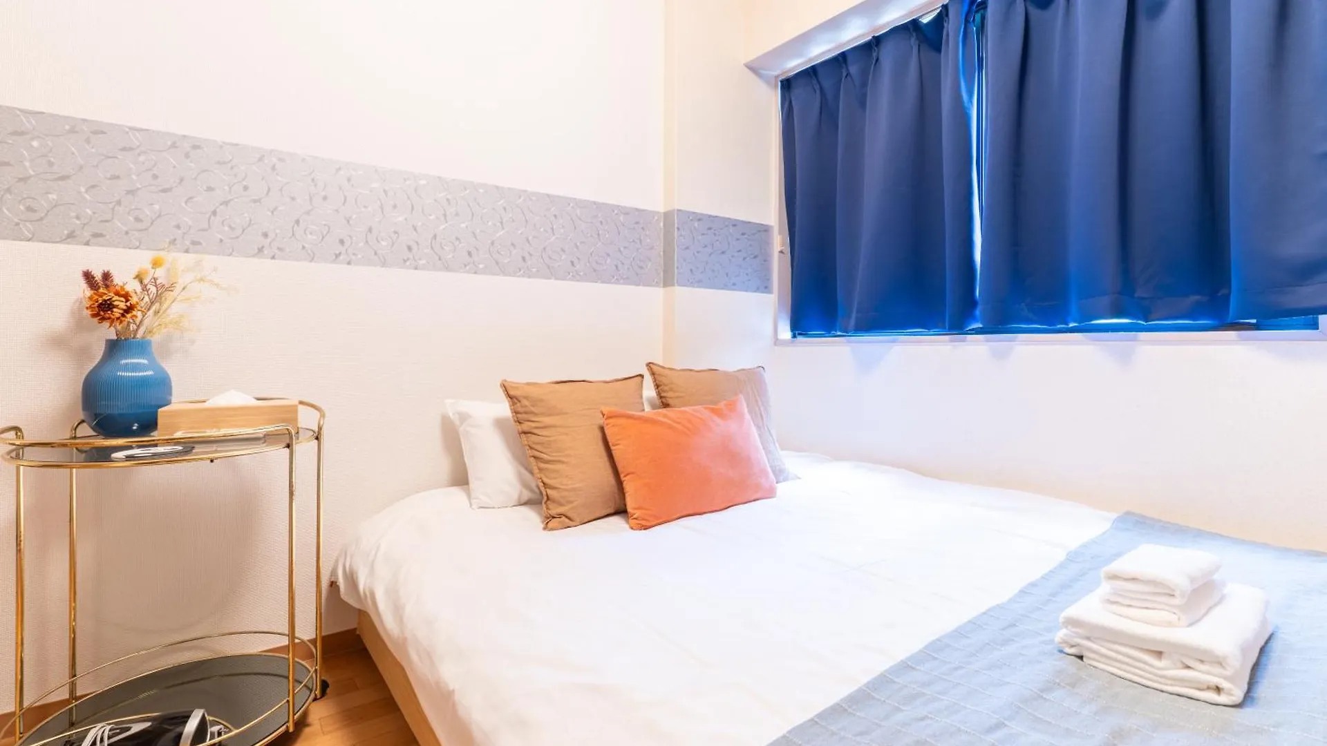 Lejlighedshotel 天满桥 Guest House #有电梯 #步行大阪城 #赏樱花必打卡点 #直达梅田 京都 #多浴室多厕所非常适合家庭客人入住 #免费wifi
